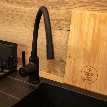 Forest Nad Morzem Z Jacuzzi Ciekocino