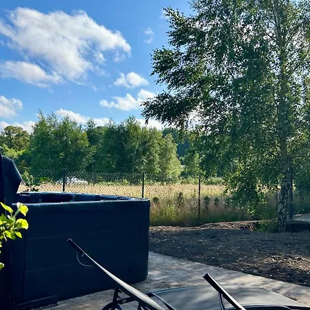 Forest Nad Morzem Z Jacuzzi Daire Ciekocino