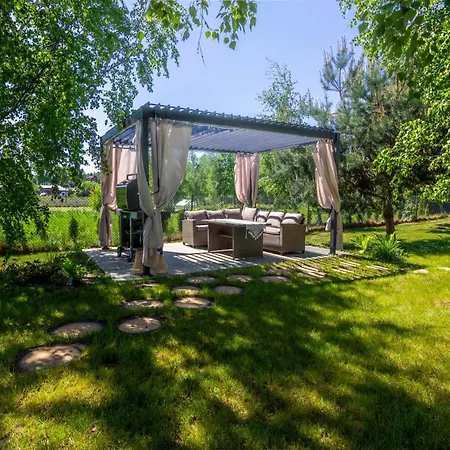Forest Nad Morzem Z Jacuzzi Apartmán Ciekocino