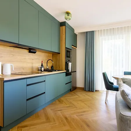 Апартаменты Forest Nad Morzem Z Jacuzzi