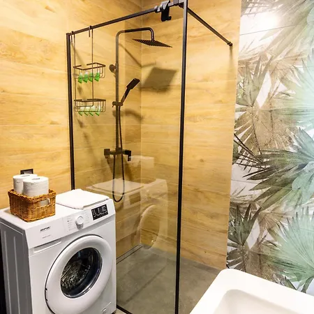 Апартаменты Forest Nad Morzem Z Jacuzzi
