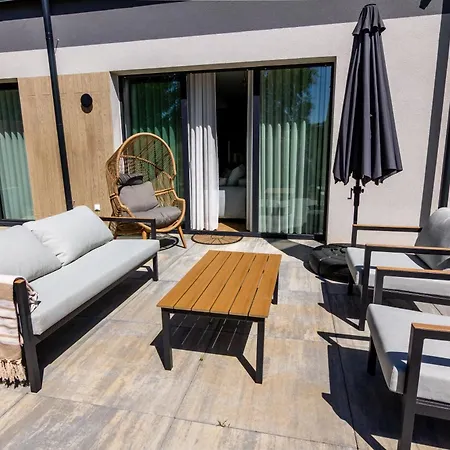 Forest Nad Morzem Z Jacuzzi Апартаменты