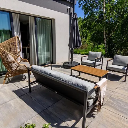 Forest Nad Morzem Z Jacuzzi Апартаменты Ciekocino